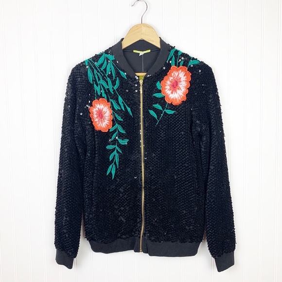 Gianni Bini Sequin Floral Embroidered ‘Shine Bright’ Monroe Zip Bomber Jacket - Picture 3 of 7